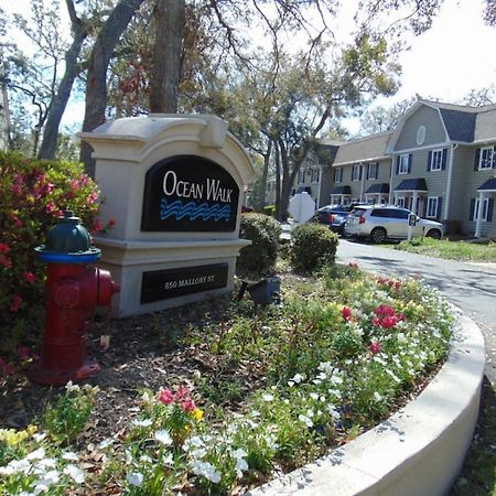 W2 Ocean Walk Resort Upstairs 2 Bed King And Two Twins Next To Back Pool St. Simons Island 외부 사진