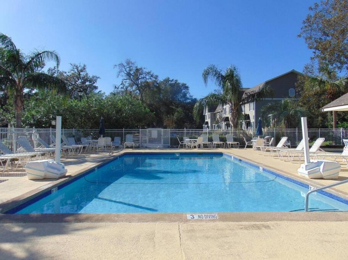 W2 Ocean Walk Resort Upstairs 2 Bed King And Two Twins Next To Back Pool St. Simons Island 외부 사진