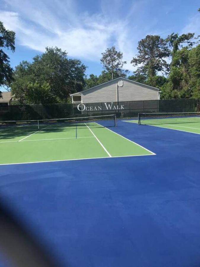 W2 Ocean Walk Resort Upstairs 2 Bed King And Two Twins Next To Back Pool St. Simons Island 외부 사진